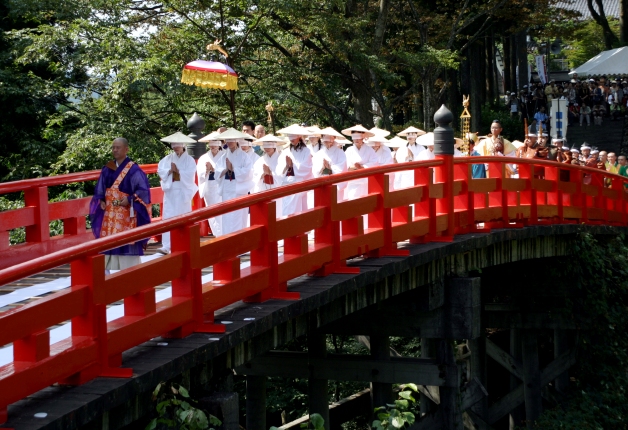 立山を代表する華麗な橋渡り儀式「布橋灌頂会（ぬのばしかんじょうえ）」がサントリー地域文化賞を受賞しました！