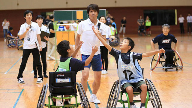 仙台市で｢第3回 チャレンジド･スポーツ体験教室｣開催、親子140名が参加！