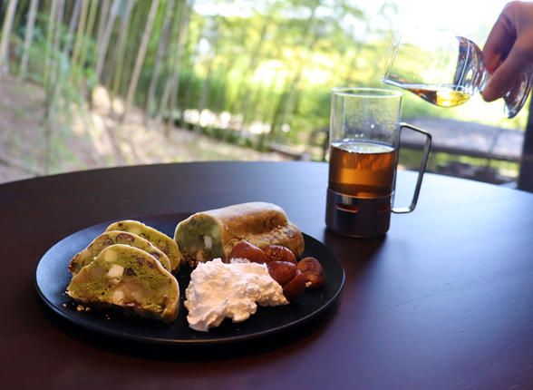 「抹茶シュトーレン」×ホットウイスキー紅茶