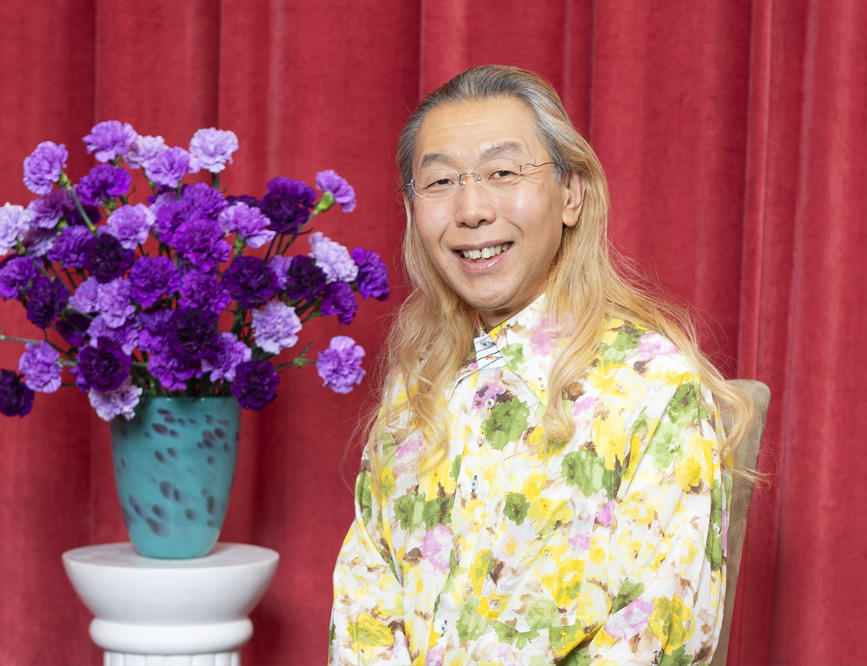 あしたの花インタビュー 假屋崎省吾さん〈前編〉 | あしたの花にできること | サントリーフラワーズ