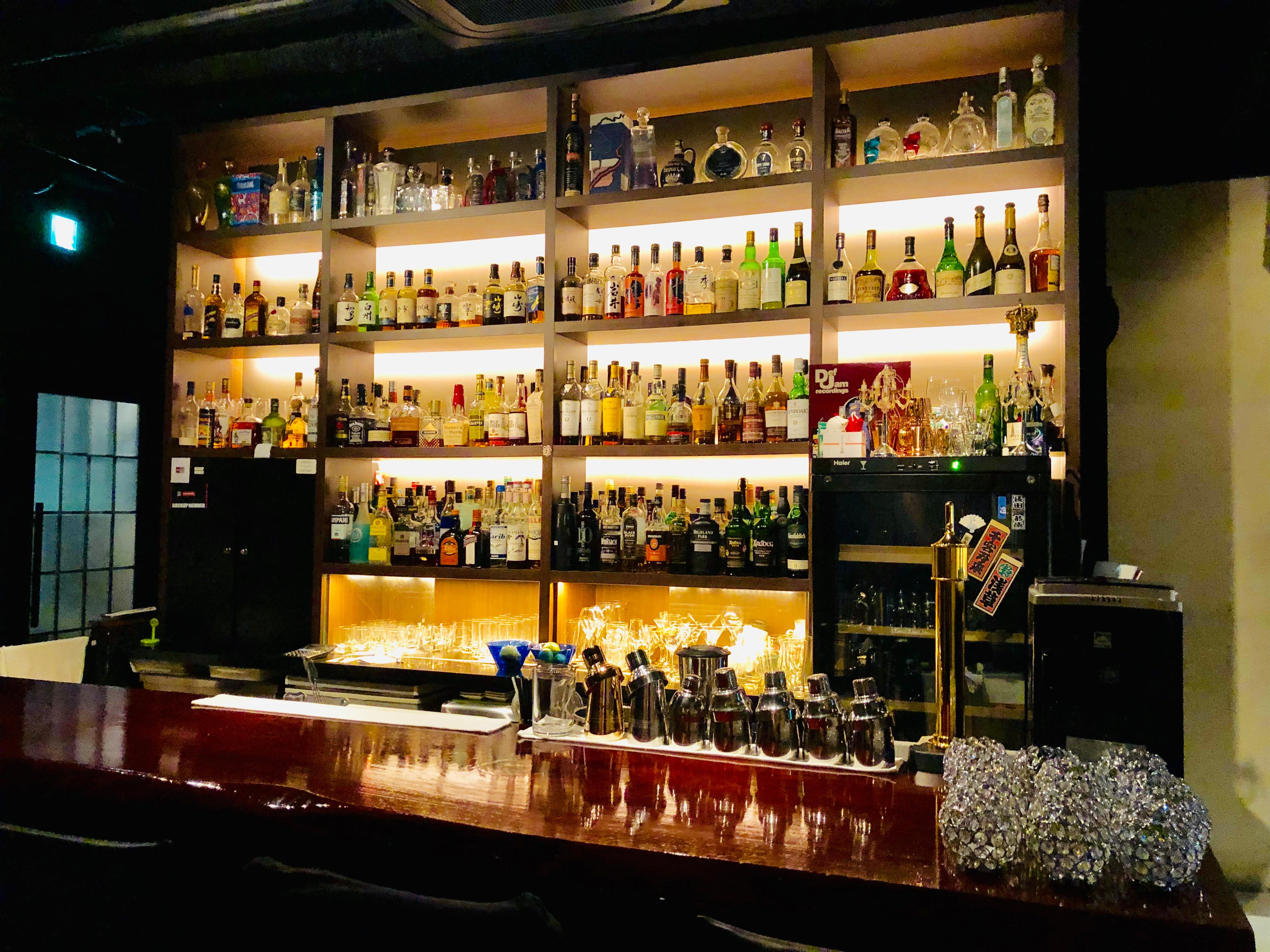 福岡県でオシャレなフンイキのおすすめバー Bar Navi