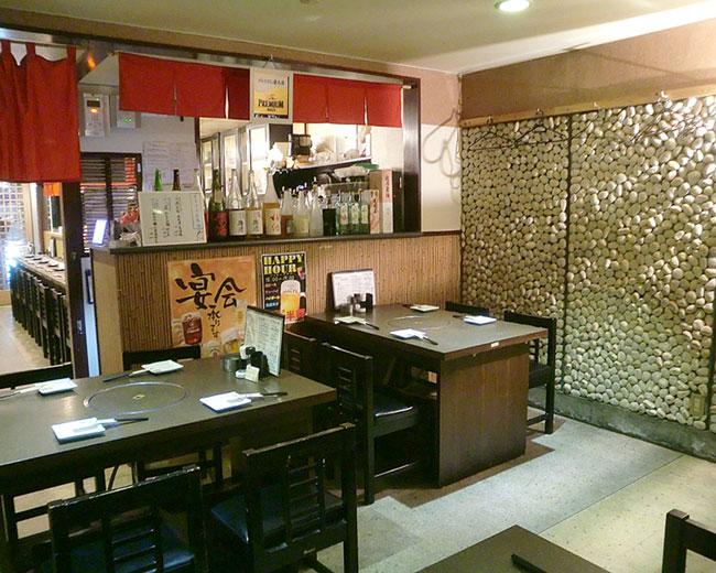 鳥料理 めだか もつ鍋焼鳥居酒屋 神泡達人店 サントリーグルメガイド