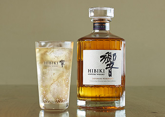 HIBIKI highball style 繊細な香りが心地よい「響」ハイボールスタイル 響-サントリーブレンデッドウイスキーの最高峰- サントリー